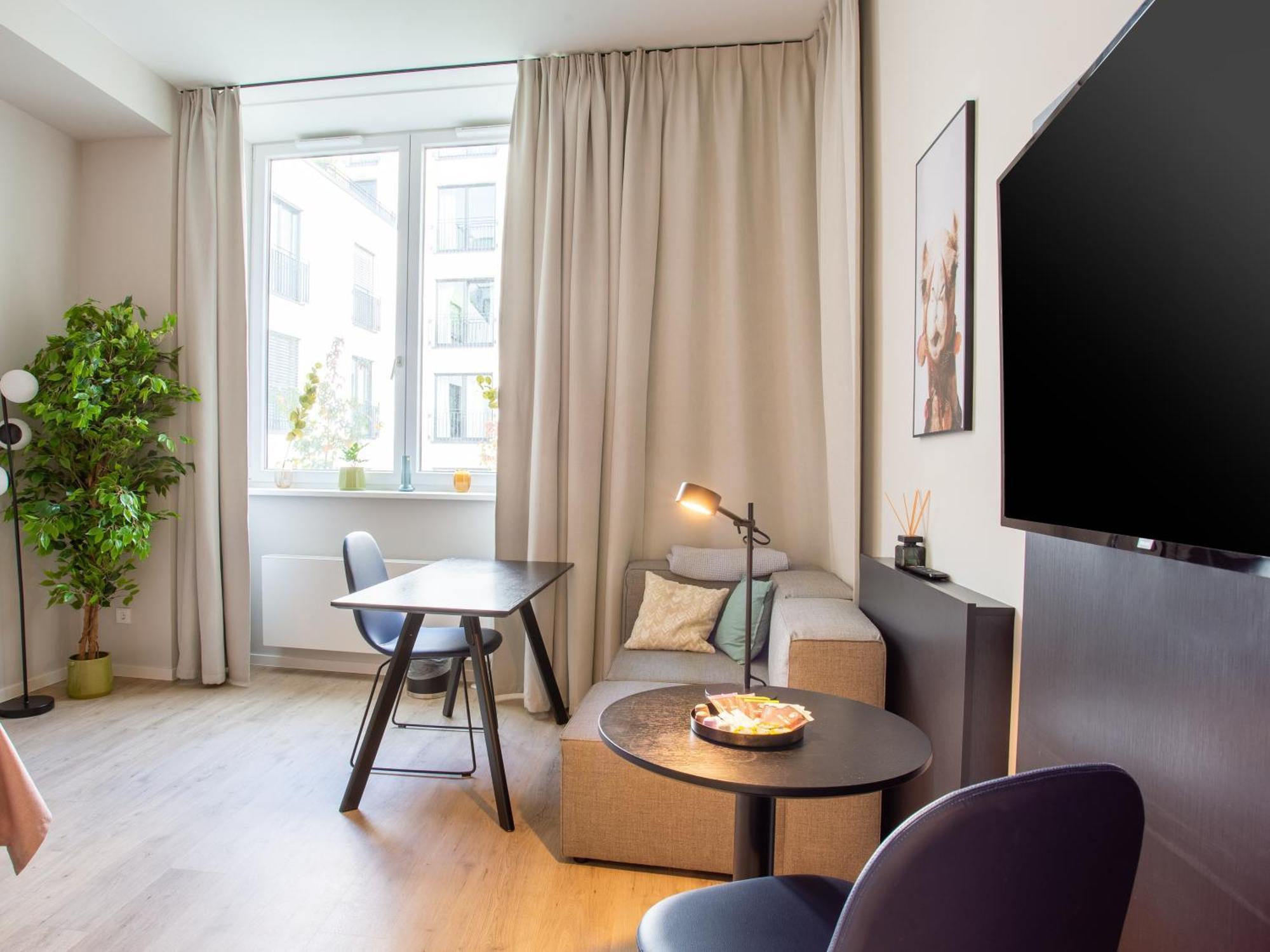 Limehome Duesseldorf Stresemannstrasse - Digital Access Pokoj fotografie