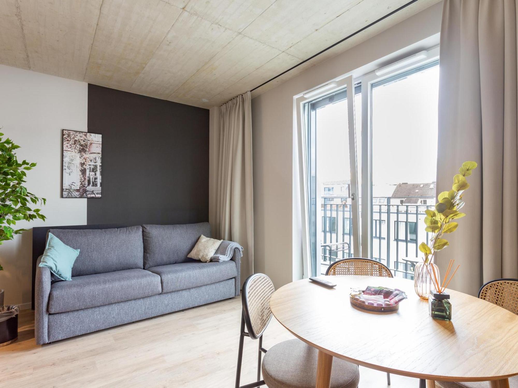 Limehome Duesseldorf Stresemannstrasse - Digital Access Pokoj fotografie
