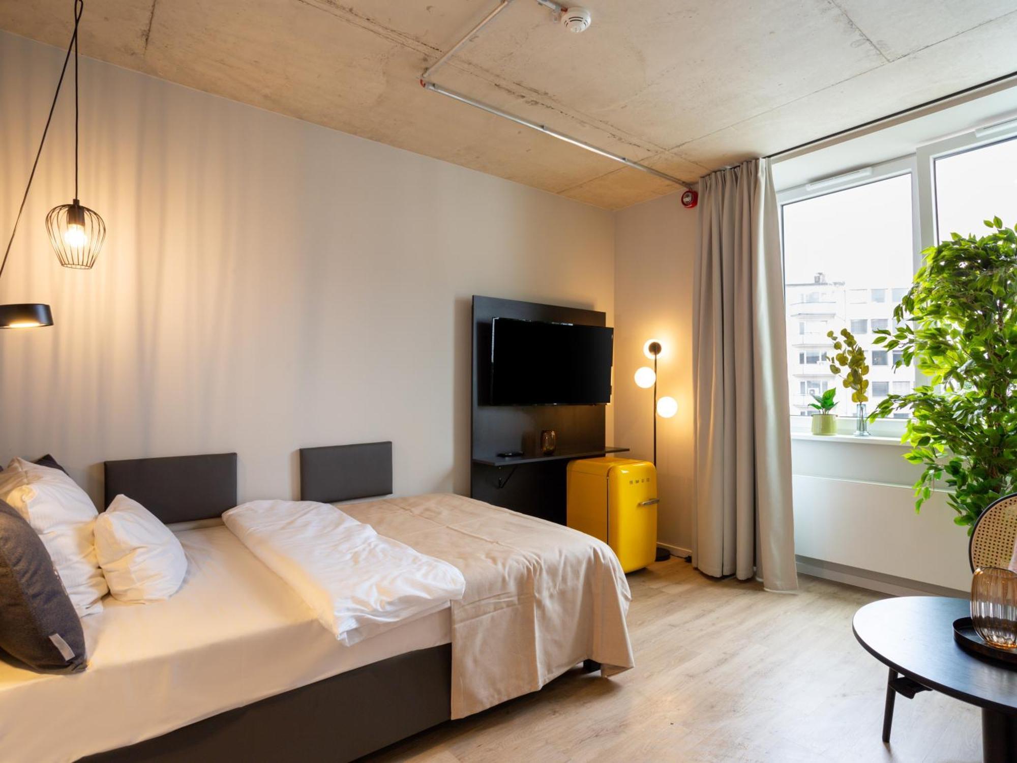Limehome Duesseldorf Stresemannstrasse - Digital Access Pokoj fotografie